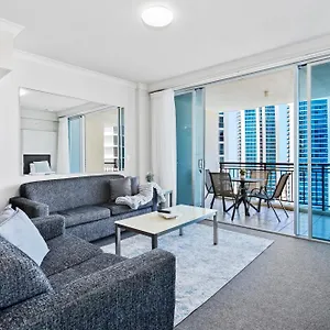 Chevron Renaissance - Self Contained & Privately Managed Gold Coast